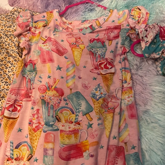 Bundle of 3 posh peanut rompers. - Picture 3 of 4